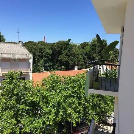 Vue Sur Le Chateau Apartment *